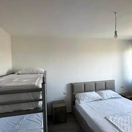 Me Qera Tale Plazh Apartment